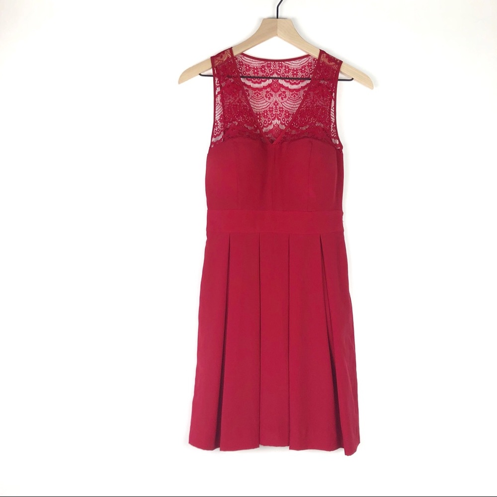 Guess | Red Pleated Lace Accent Dress Sz 2